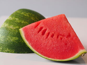 when-can-babies-eat-watermelon