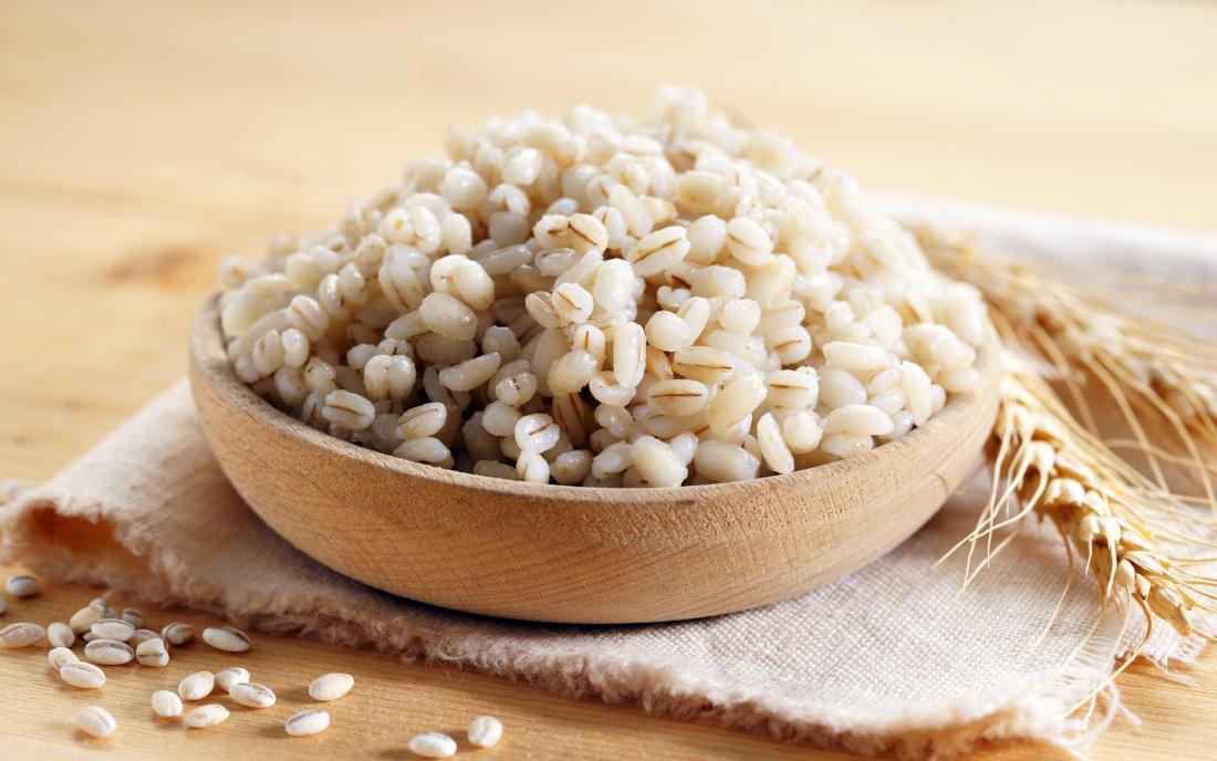 barley-grains-in-a-wooden-bowl